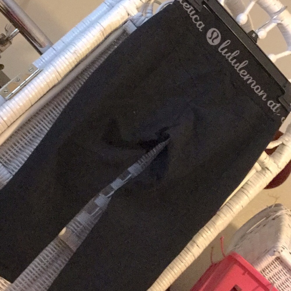 Lululemon leggings - Picture 4 of 11